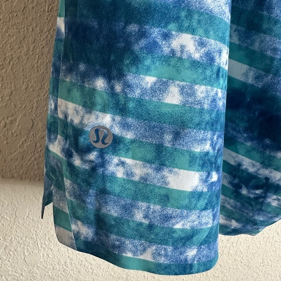 Lululemon El Current Lined TSWA Blue Green board shorts size 38 - Picture 2 of 5